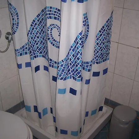Sirines Πρίνος