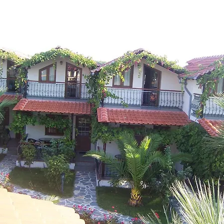 Sirines Studios Prínos